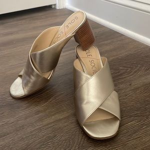 Sole Society Ganezah Metallic Block Heel Sandal | Size: 9.5